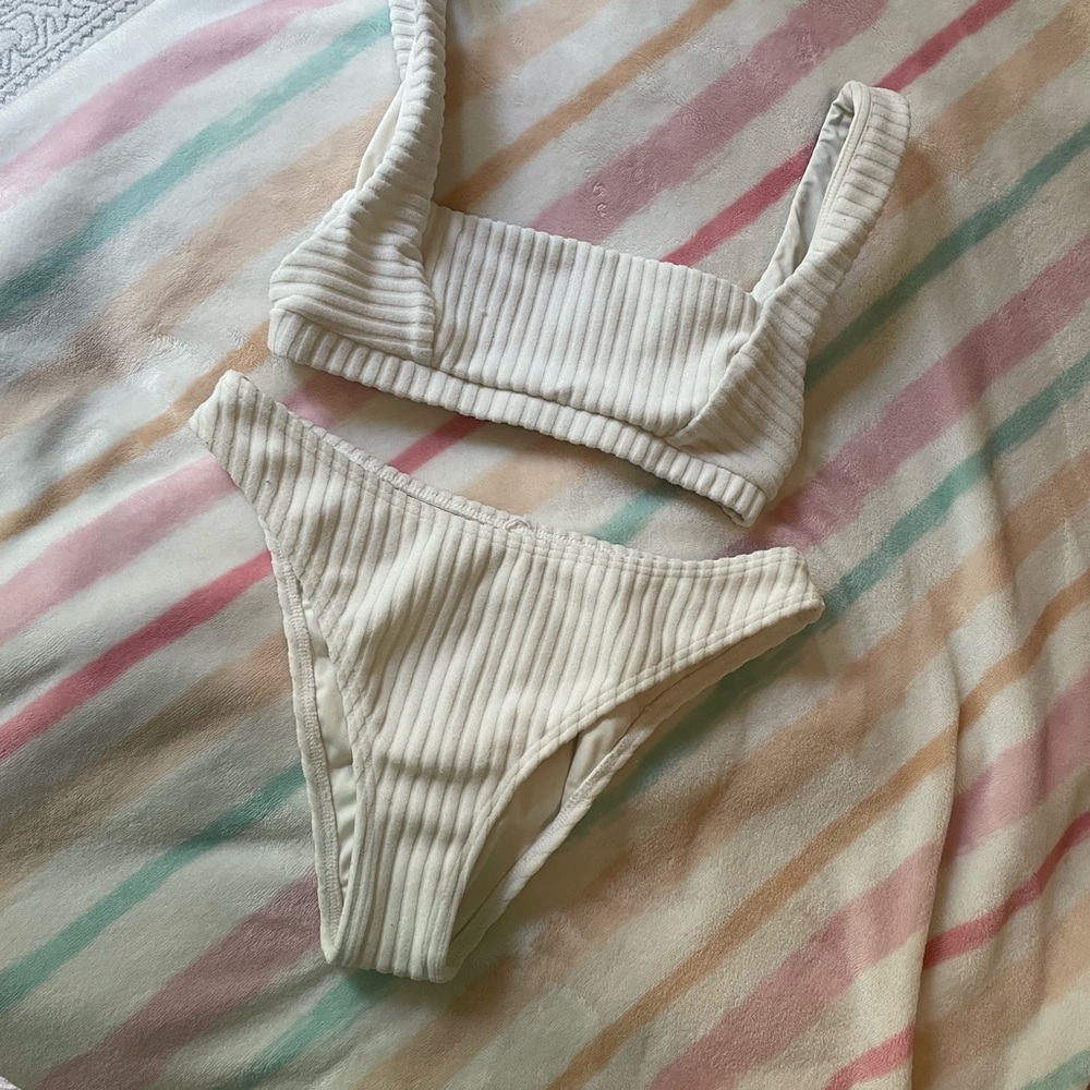 Billabong Ribbed Cream Bikini Set